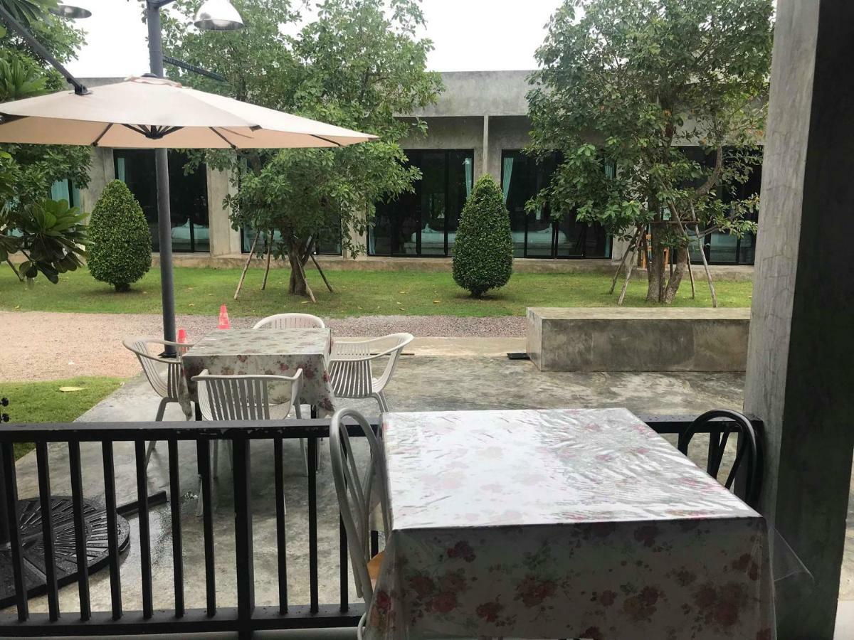 Alinda Resort Phetchaburi Exteriör bild